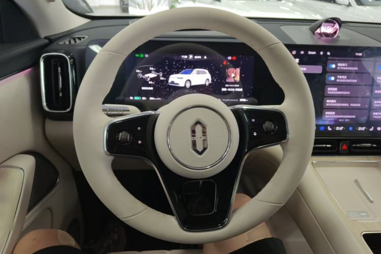 Used Hima AITO M8 2025 Model Pure Electric Max+ Five-Seat Long-Range Version Steering Wheel