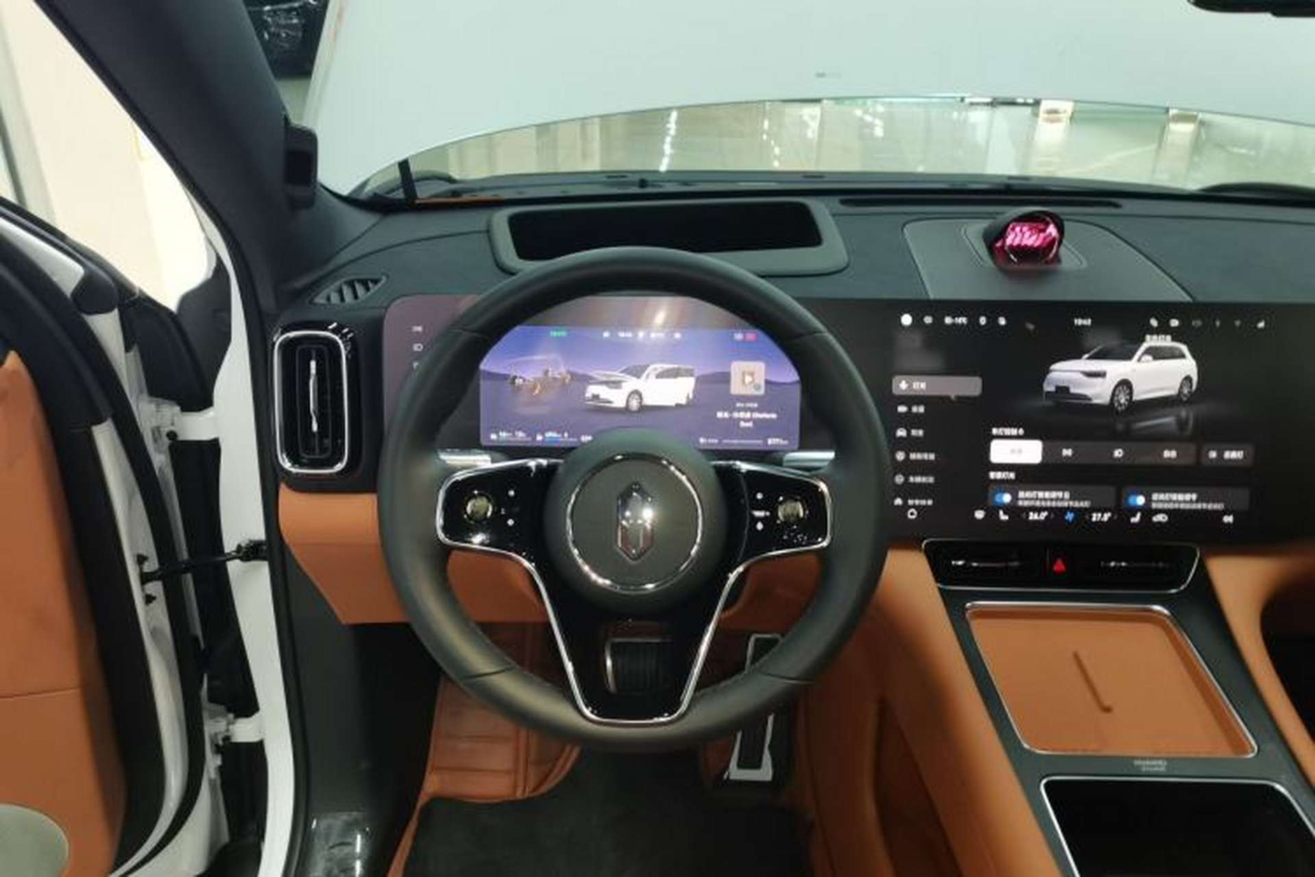Used Hima AITO M8 2025 Extended-Range Max+ Version 53.4 kWh 6-Seater Edition Steering Wheel