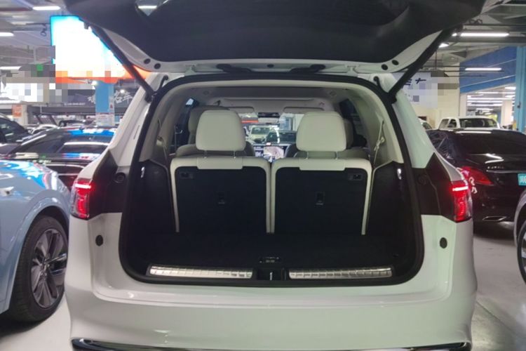Used Hima AITO M8 2025 Model, Pure Electric Max+ Six-Seat Long-Range Version Trunk