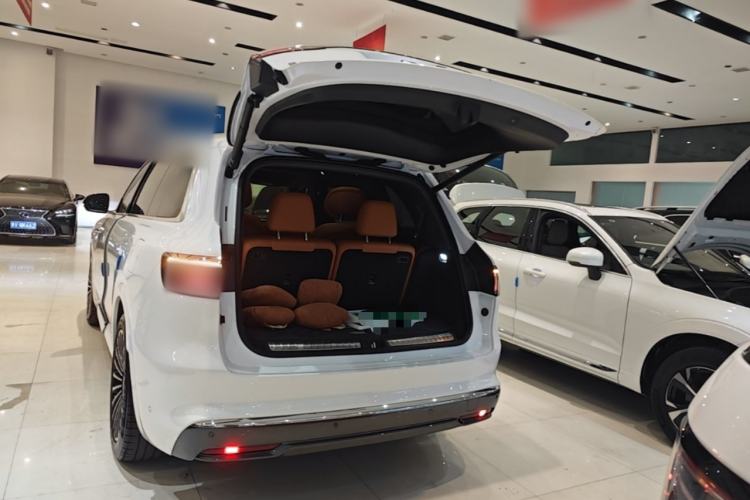 Used Hima AITO M8 2025 Extended-Range Max Version 37 kWh 6-Seater Trunk