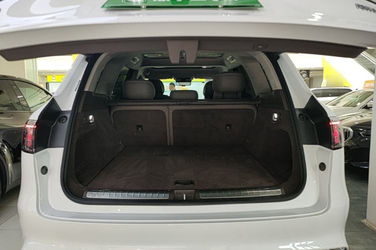 Used Hima AITO M8 2025 Model Pure Electric Max+ Five-Seat Long-Range Version Trunk