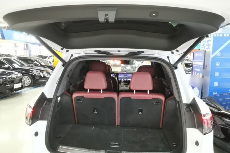 Used Hima AITO M8 2025 Extended-Range Ultra Version 53.4 kWh 6-Seater Edition Trunk