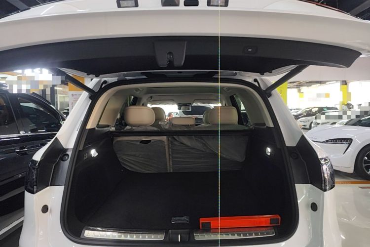 Used Hima AITO M8 2025 Extended-Range Max Version 37 kWh 5-Seater Trunk