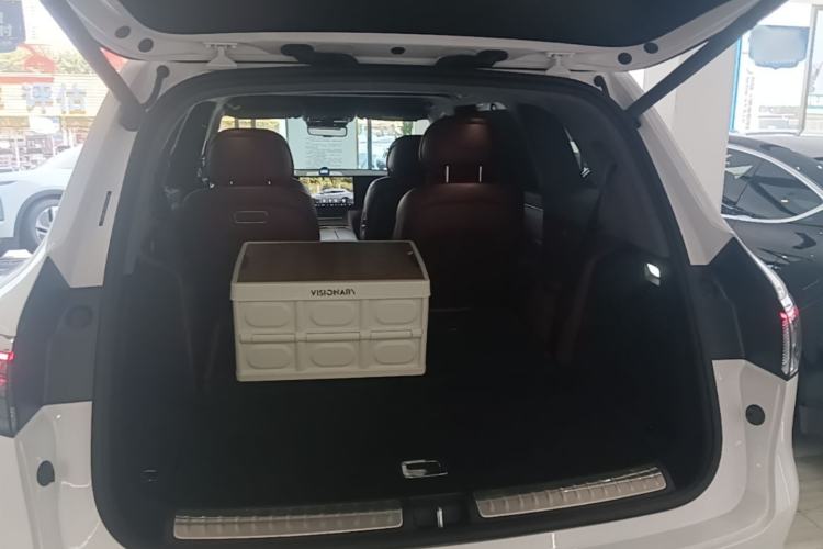 Used Hima AITO M8 2025 Extended-Range Ultra Version 53.4 kWh 6-Seater Edition Trunk