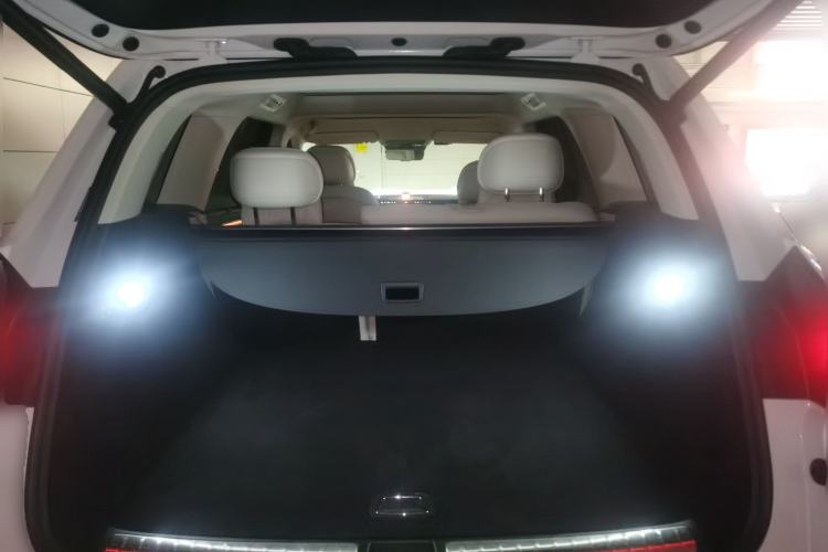 Used Hima AITO M8 2025 Extended-Range Max Version 37 kWh 5-Seater Trunk