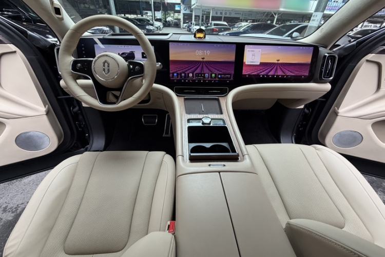 Used Hima AITO M9 2024 Range-Extended Ultra Version 42 kWh 6-Seater Model Audio And AC Panel