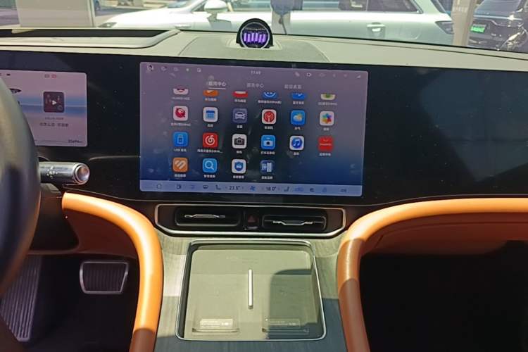 Used Hima AITO M9 2024 Range-Extended Max Edition 42 kWh 6-Seater Version Audio And AC Panel