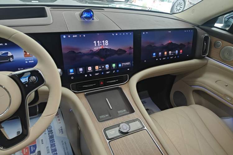 Used Hima AITO M9 2024 Range-Extended Max Edition 42 kWh 6-Seater Version Audio And AC Panel