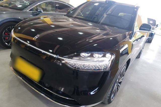 Ojetý Hima AITO M9 2024 Range-Extended Max Edition 42 kWh 6-Seater Version