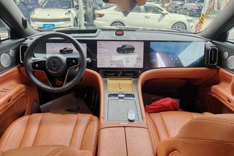 Used Hima AITO M9 2024 Range-Extended Max Edition 42 kWh 6-Seater Version Center Console