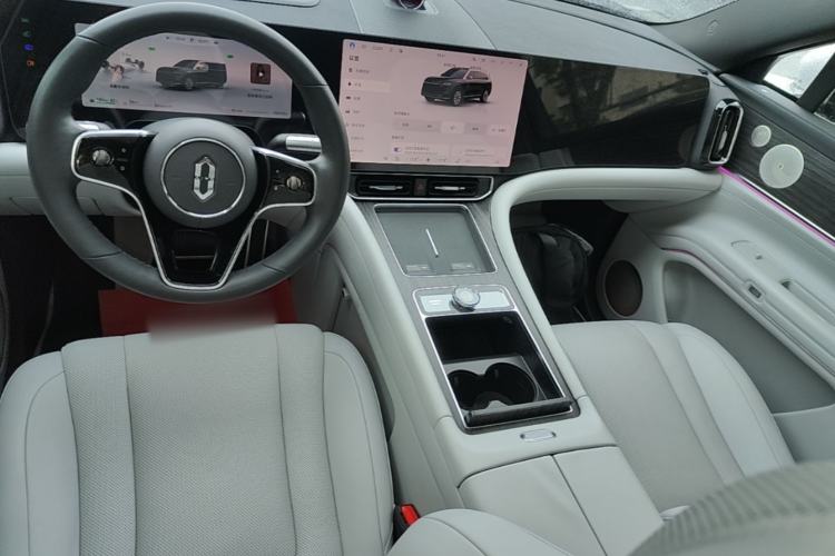 Used Hima AITO M9 2024 Range-Extended Max Edition 42 kWh 6-Seater Version Center Console