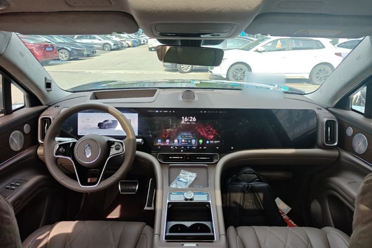 Used Hima AITO M9 2024 Range-Extended Ultra Version 42 kWh 6-Seater Model Center Console