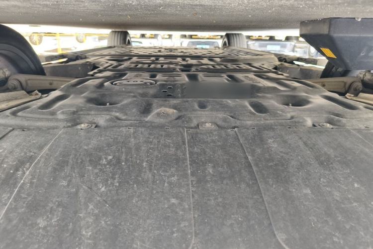 Used Hima AITO M9 2024 Range-Extended Max Edition 42 kWh 5-Seater Version Chassis Front