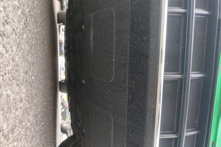 Used Hima AITO M9 2024 Range-Extended Ultra Version 52 kWh 6-Seater Model Chassis Front