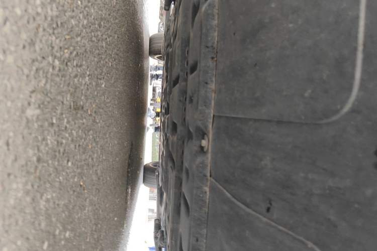 Used Hima AITO M9 2024 Range-Extended Ultra Version 42 kWh 6-Seater Model Chassis Front