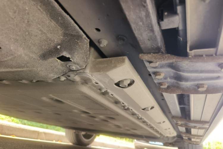Used Hima AITO M9 2024 Range-Extended Ultra Version 42 kWh 6-Seater Model Chassis Front Left