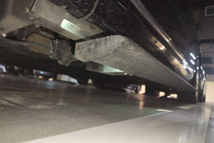 Used Hima AITO M9 2024 Range-Extended Max Edition 52 kWh 6-Seater Version Chassis Front Left