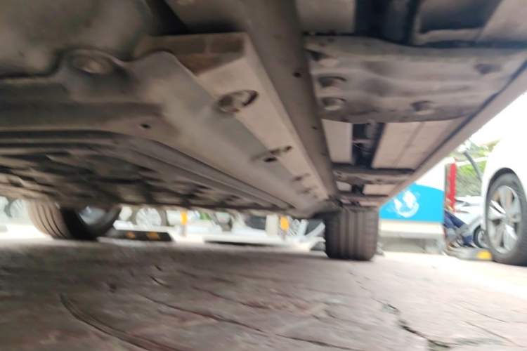 Used Hima AITO M9 2024 Range-Extended Max Edition 42 kWh 6-Seater Version Chassis Front Left