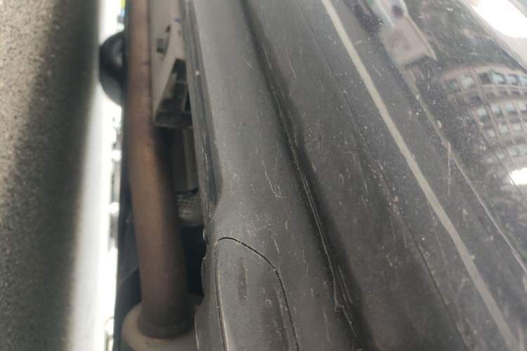 Used Hima AITO M9 2024 Range-Extended Ultra Version 52 kWh 6-Seater Model Chassis Front Right