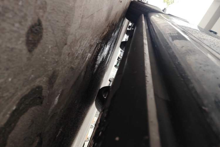 Used Hima AITO M9 2024 Range-Extended Ultra Version 42 kWh 6-Seater Model Chassis Front Right