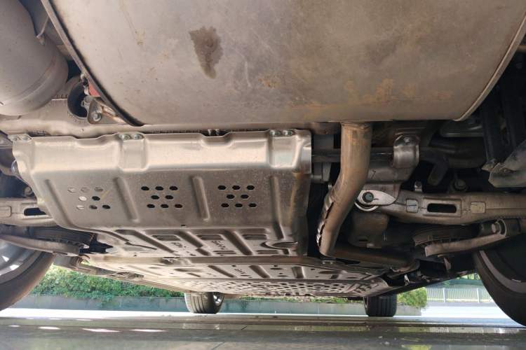 Used Hima AITO M9 2024 Range-Extended Ultra Version 52 kWh 5-Seater Model Chassis Rear