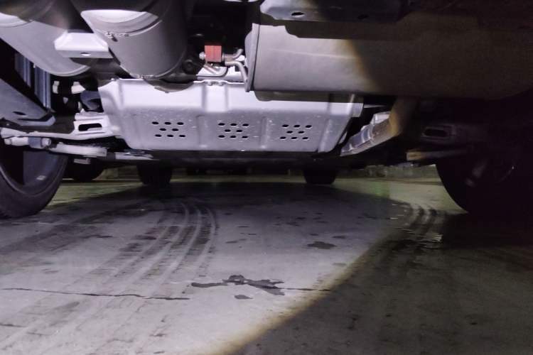 Used Hima AITO M9 2024 Range-Extended Ultra Version 52 kWh 6-Seater Model Chassis Rear