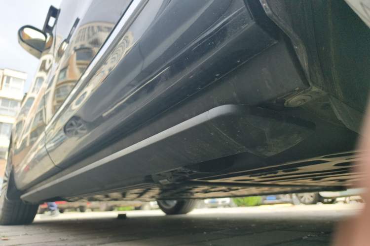 Used Hima AITO M9 2024 Range-Extended Ultra Version 52 kWh 5-Seater Model Chassis Rear Left