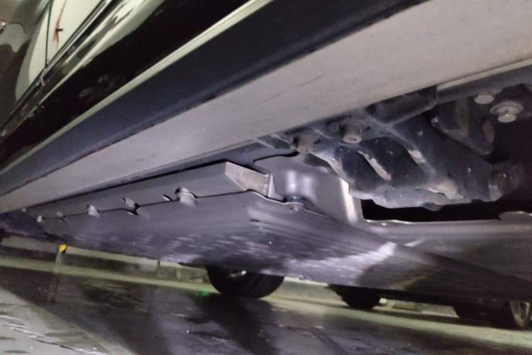 Used Hima AITO M9 2024 Range-Extended Ultra Version 52 kWh 6-Seater Model Chassis Rear Left