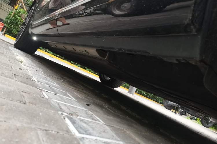 Used Hima AITO M9 2024 Range-Extended Ultra Version 42 kWh 6-Seater Model Chassis Rear Left