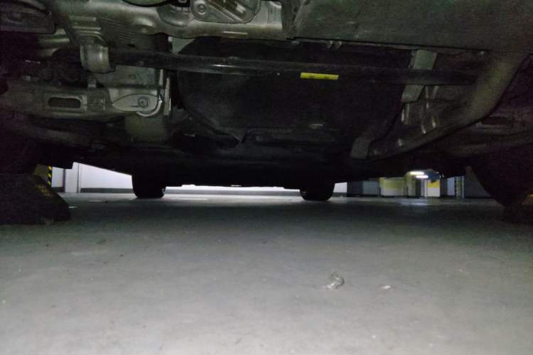 Used Hima AITO M9 2024 Range-Extended Ultra Version 42 kWh 6-Seater Model Chassis Rear