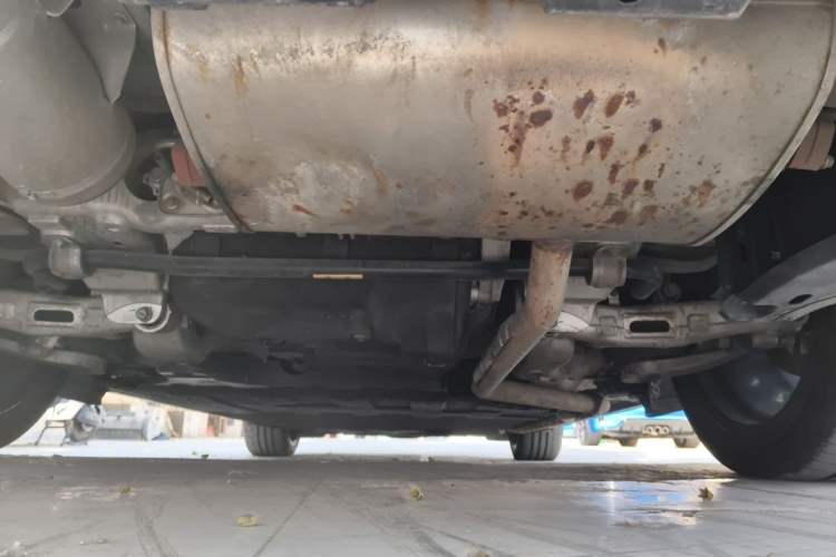 Used Hima AITO M9 2024 Range-Extended Ultra Version 42 kWh 6-Seater Model Chassis Rear