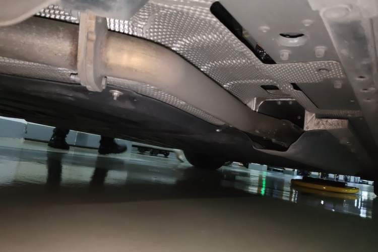 Used Hima AITO M9 2024 Range-Extended Ultra Version 42 kWh 6-Seater Model Chassis Rear Right
