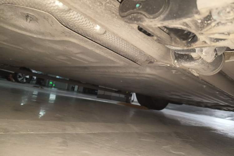 Used Hima AITO M9 2024 Range-Extended Ultra Version 52 kWh 5-Seater Model Chassis Rear Right