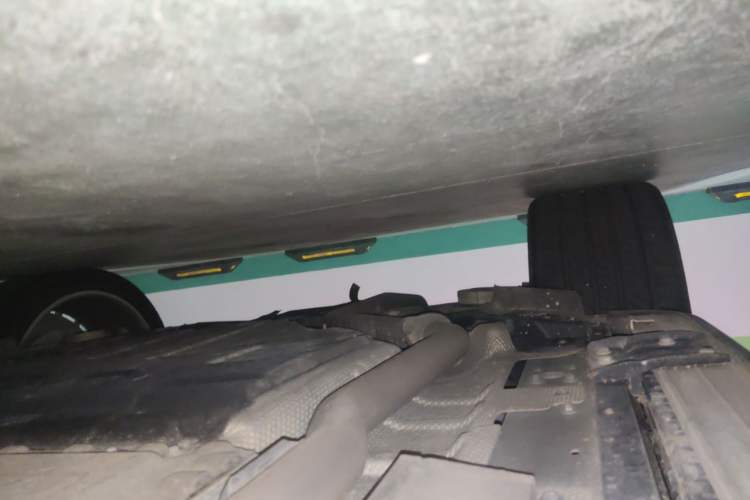 Used Hima AITO M9 2024 Range-Extended Ultra Version 42 kWh 6-Seater Model Chassis Rear Right
