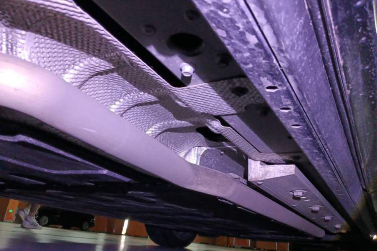 Used Hima AITO M9 2024 Range-Extended Ultra Version 42 kWh 6-Seater Model Chassis Rear Right