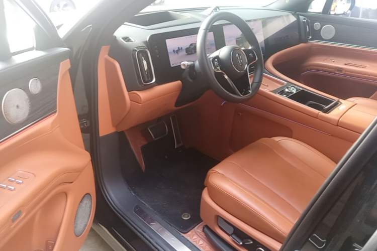 Used Hima AITO M9 2024 Range-Extended Ultra Version 42 kWh 6-Seater Model Driver Seat