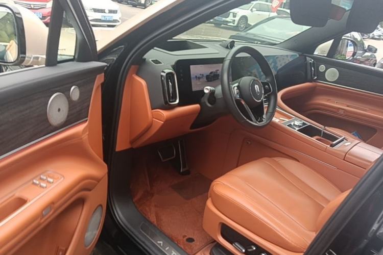 Used Hima AITO M9 2024 Range-Extended Ultra Version 52 kWh 6-Seater Model Driver Seat