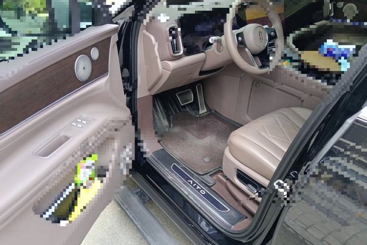 Used Hima AITO M9 2024 Range-Extended Ultra Version 52 kWh 5-Seater Model Driver Seat