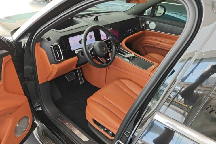 Used Hima AITO M9 2024 Range-Extended Ultra Version 42 kWh 6-Seater Model Driver Seat