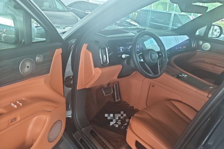 Used Hima AITO M9 2024 Range-Extended Ultra Version 42 kWh 6-Seater Model Driver Seat