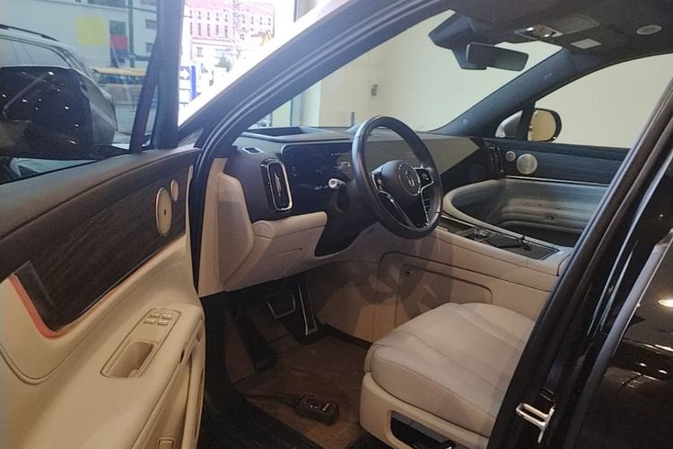 Used Hima AITO M9 2024 Range-Extended Ultra Version 42 kWh 6-Seater Model Driver Seat