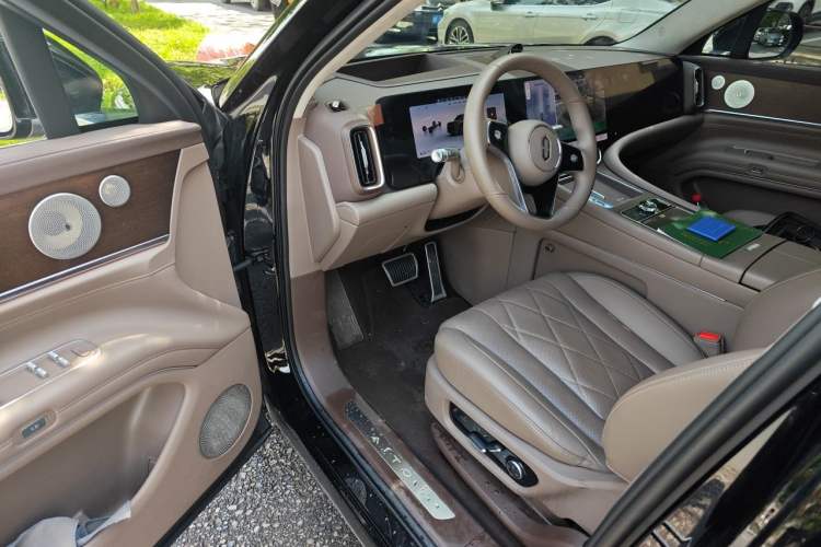 Used Hima AITO M9 2024 Range-Extended Max Edition 42 kWh 6-Seater Version Driver Seat