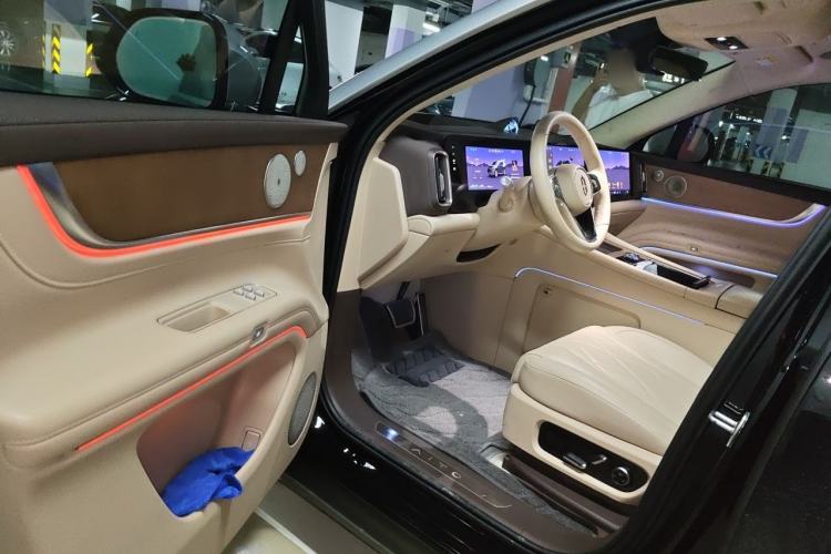 Used Hima AITO M9 2024 Range-Extended Ultra Version 42 kWh 6-Seater Model Driver Seat