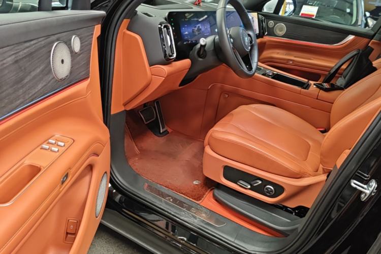 Used Hima AITO M9 2024 Range-Extended Ultra Version 42 kWh 6-Seater Model Driver Seat