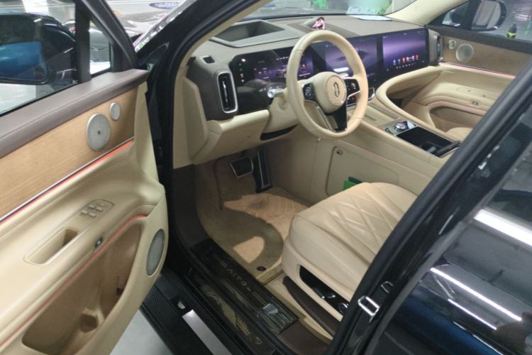 Used Hima AITO M9 2024 Range-Extended Ultra Version 42 kWh 6-Seater Model Driver Seat