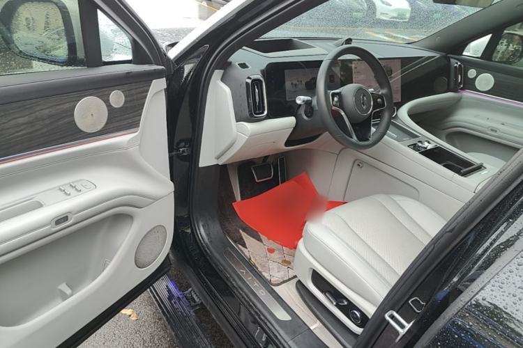 Used Hima AITO M9 2024 Range-Extended Max Edition 42 kWh 6-Seater Version Driver Seat