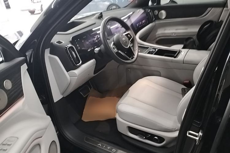 Used Hima AITO M9 2024 Range-Extended Max Edition 52 kWh 6-Seater Version Driver Seat