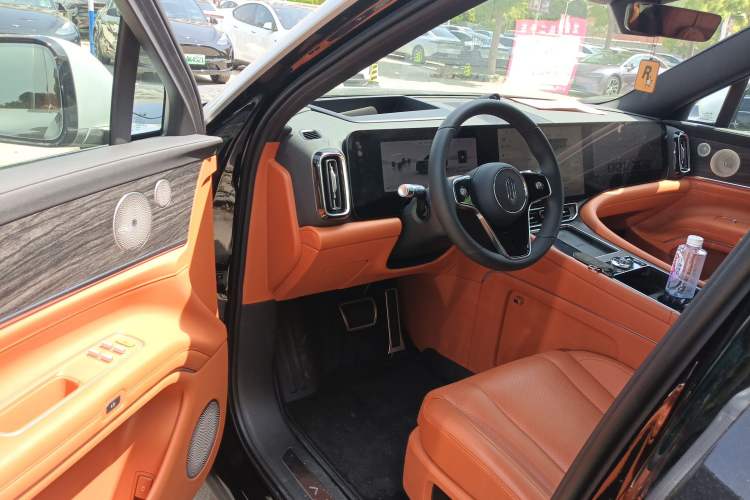 Used Hima AITO M9 2024 Range-Extended Max Edition 42 kWh 6-Seater Version Driver Seat