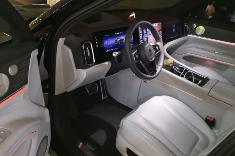Used Hima AITO M9 2024 Range-Extended Max Edition 42 kWh 6-Seater Version Driver Seat