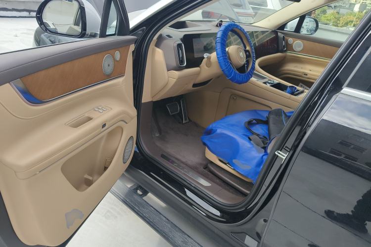 Used Hima AITO M9 2024 Range-Extended Ultra Version 52 kWh 5-Seater Model Driver Seat
